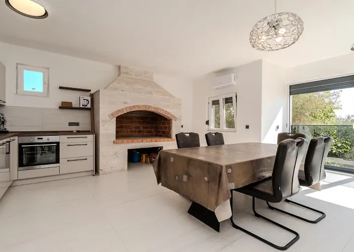 Вилла Sea View Summer 1 By Guide Ражанац