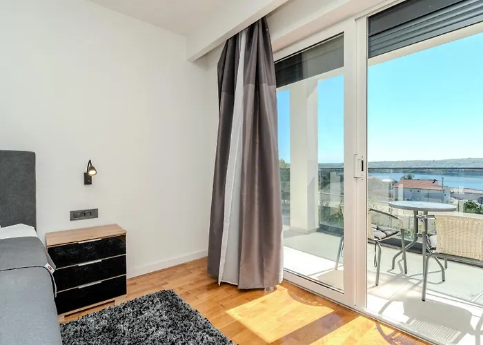 Sea View Summer 1 By Guide * Ражанац