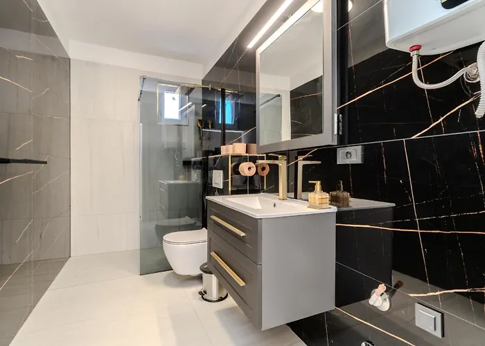 Sea View Summer 1 By Guide