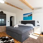 Villa Sea View Summer 1 By Guide