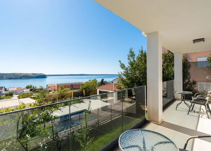 Villa Sea View Summer 1 By Guide Razanac
